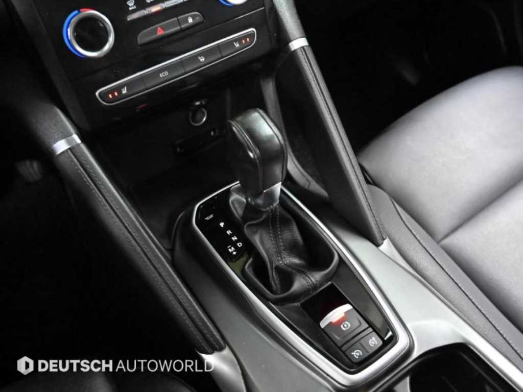 SAMSUNG QM6 - Vista 9