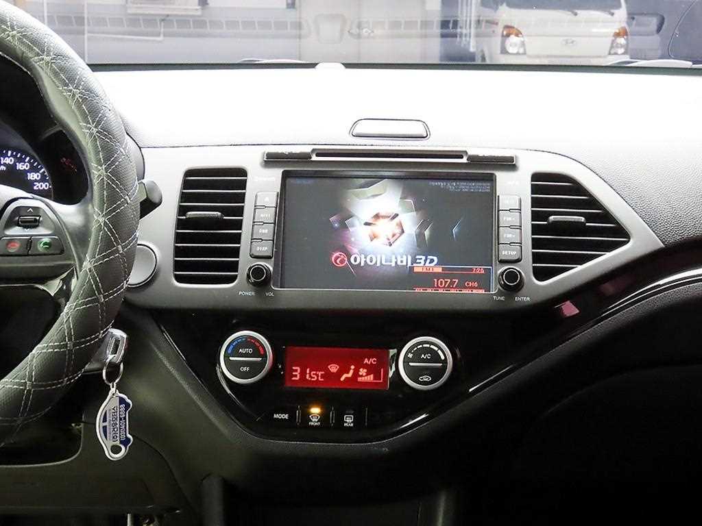 KIA Morning - Vista 9