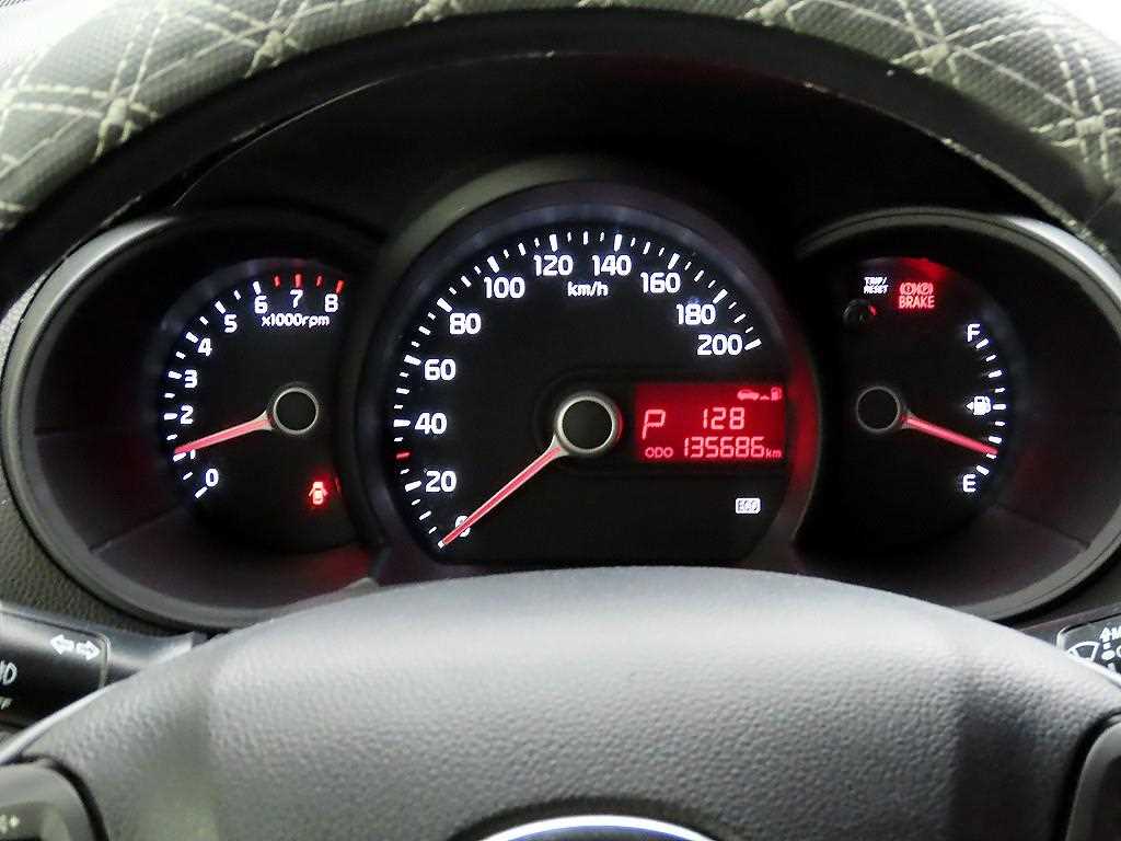 KIA Morning - Vista 6