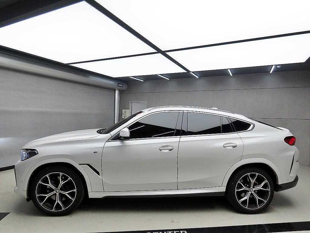 BMW X6 - Vista 4