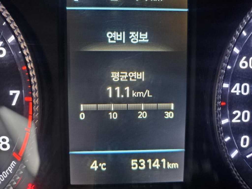 HYUNDAI Sonata - Vista 12