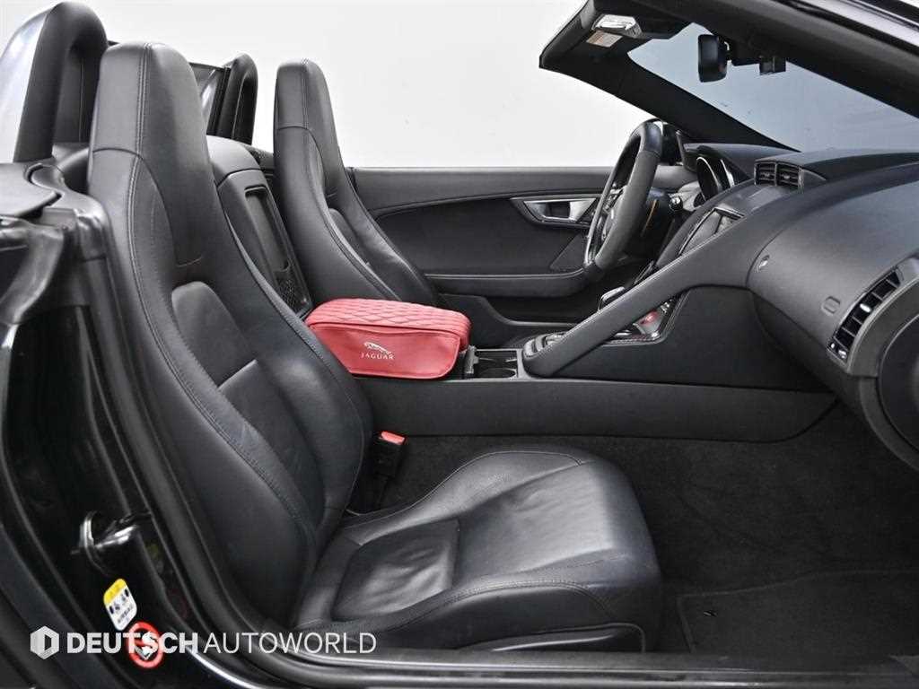 Jaguar F-TYPE - Vista 10
