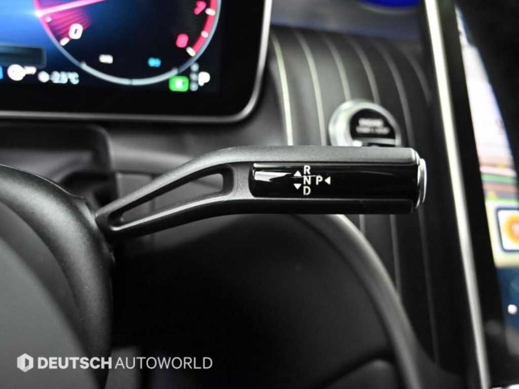 Mercedes Benz GLC Class - Vista 9