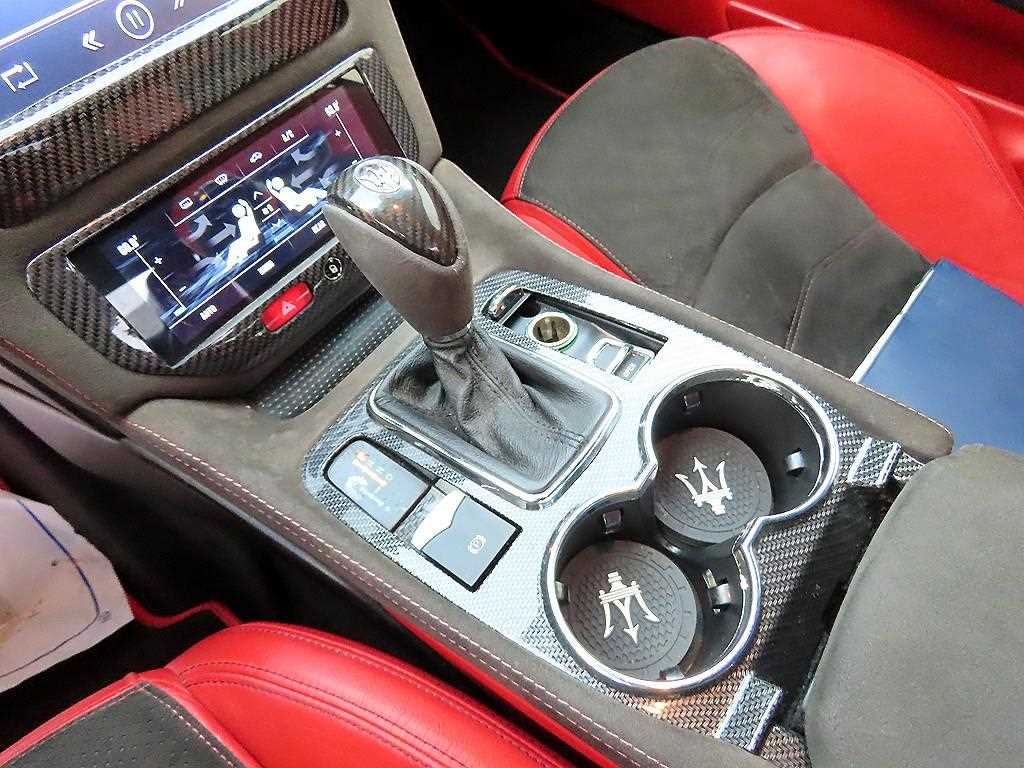 Maserati Gran Turismo 2015 - Importación desde Corea - HF Imports Iquique - Foto 14