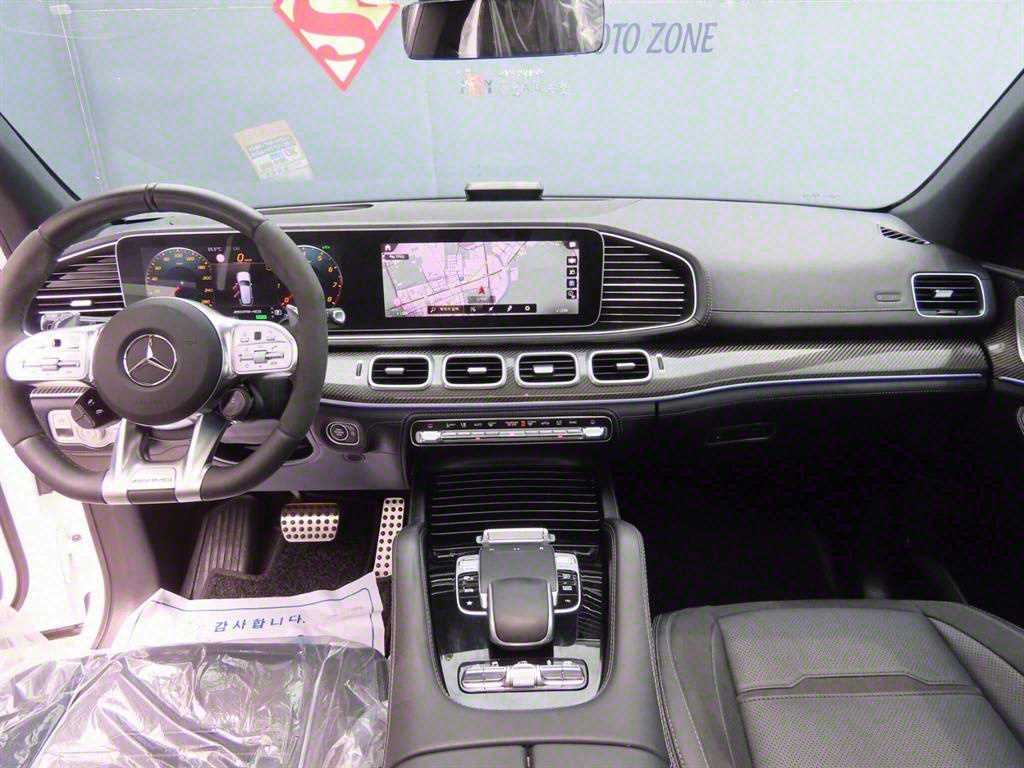 Mercedes Benz GLE Class - Vista 8