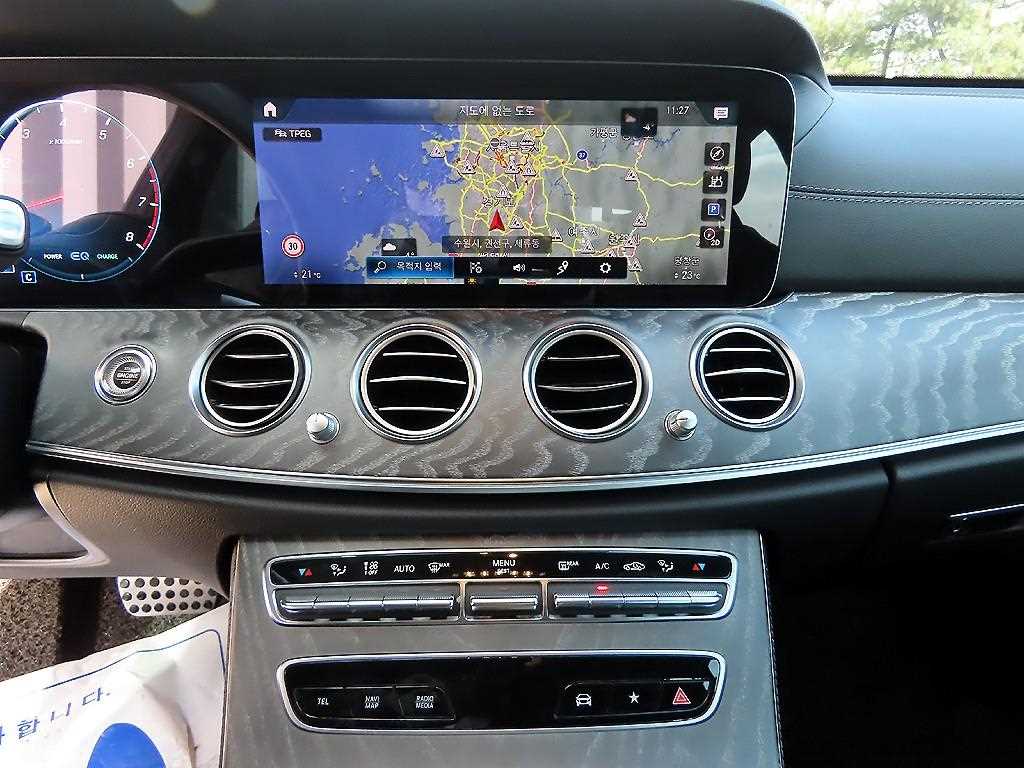 Mercedes Benz E class 2023 Blanco - Importación desde Corea - HF Imports Iquique - Foto 13