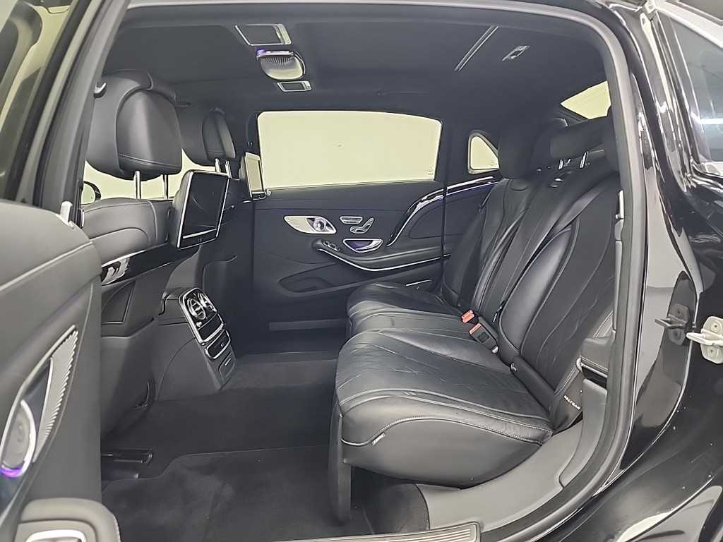 Mercedes Benz S Class - Vista 12