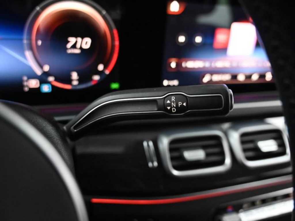 Mercedes Benz GLE Class - Vista 9