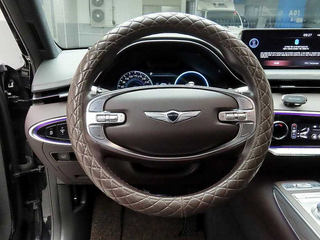 Genesis GV70 - Vista 6