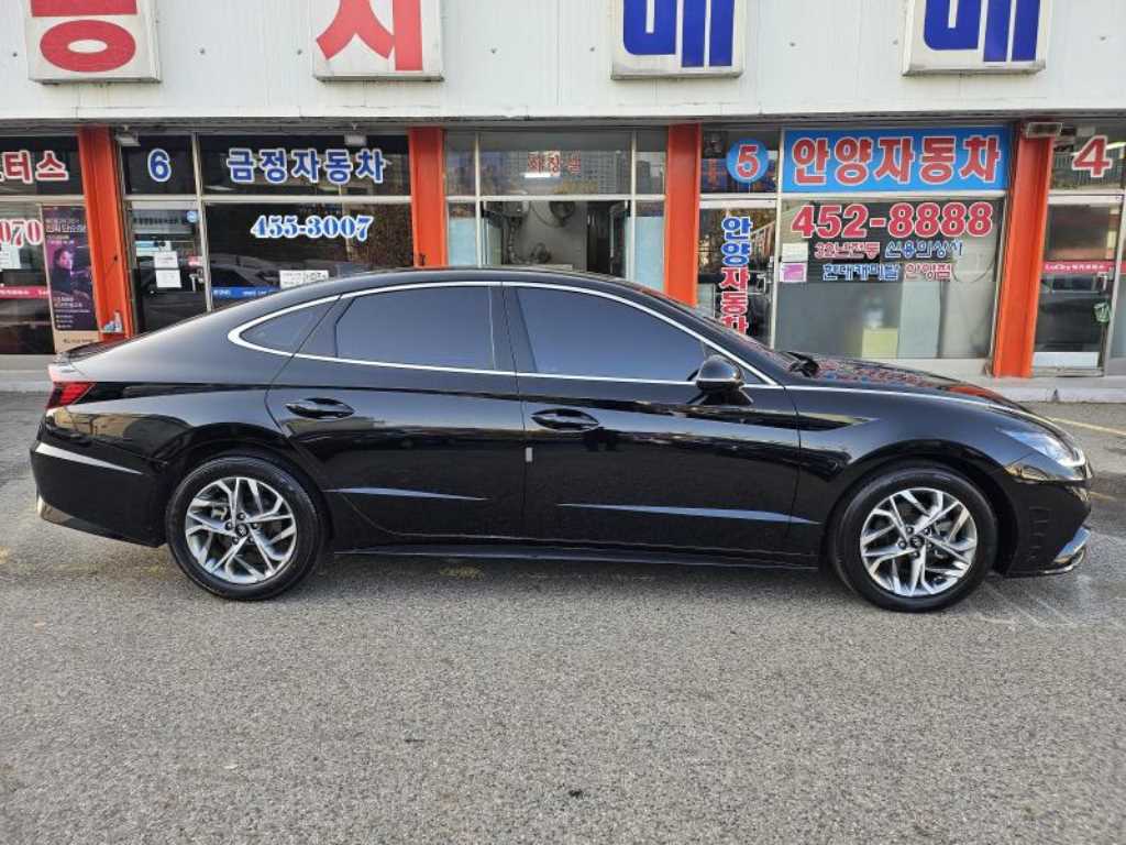 HYUNDAI Sonata - Vista 6