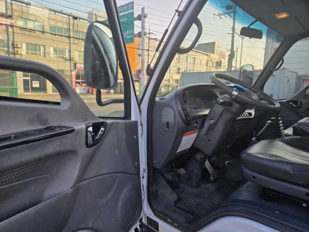 medium and large cargo Cargo - Vista 9