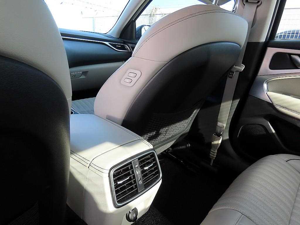 Genesis G70 2019 Azul - Importación desde Corea - HF Imports Iquique - Foto 15