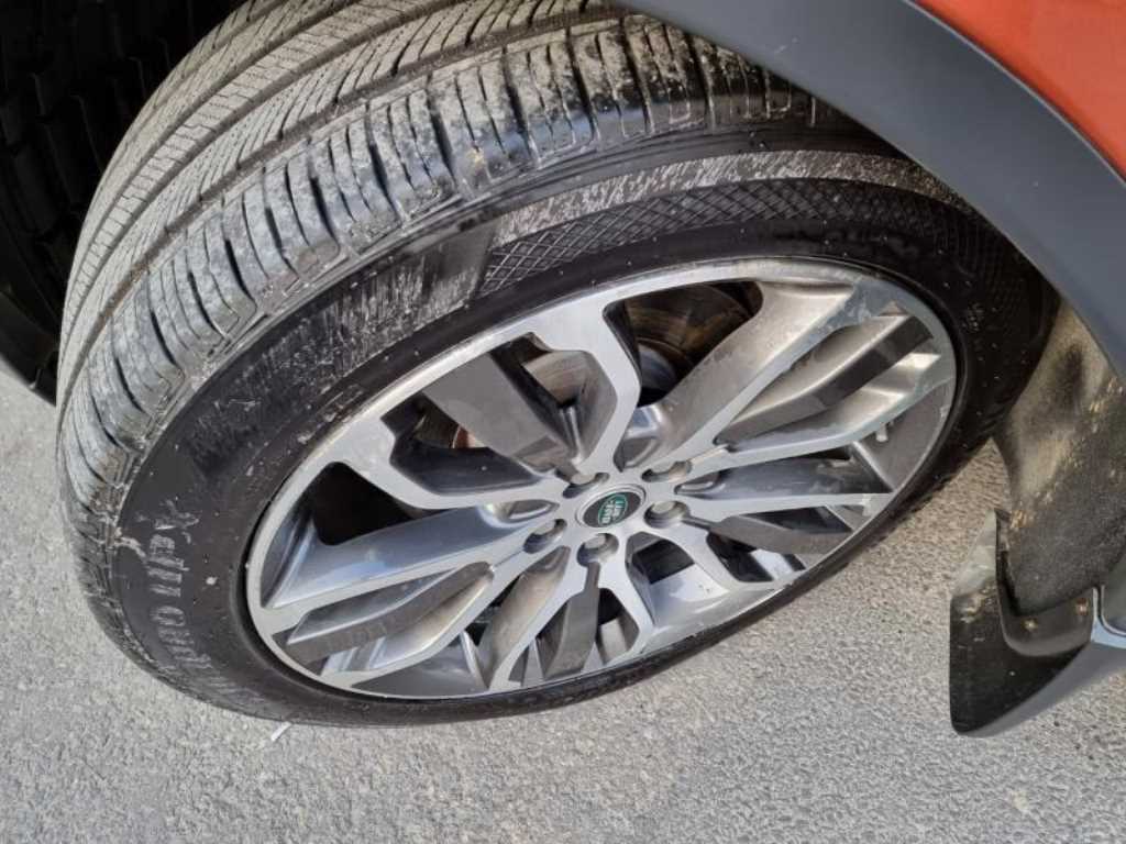 Land Rover Discovery - Vista 5