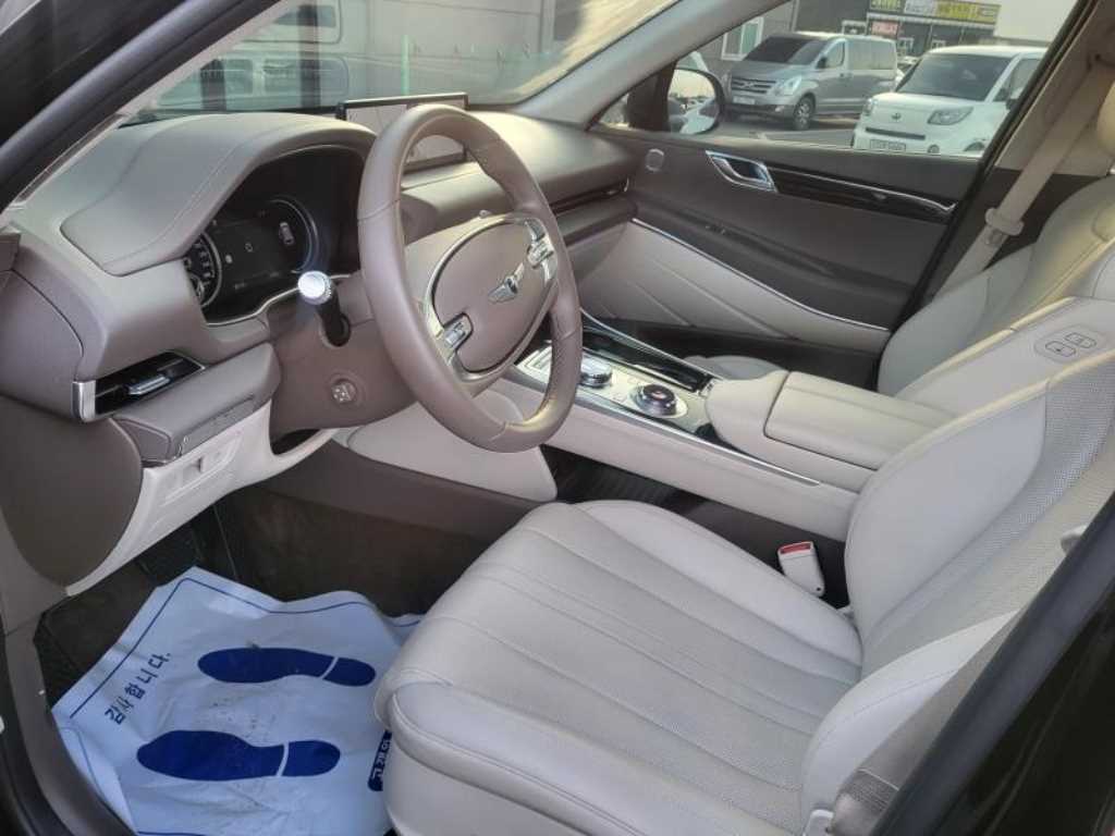 Genesis GV80 - Vista 12