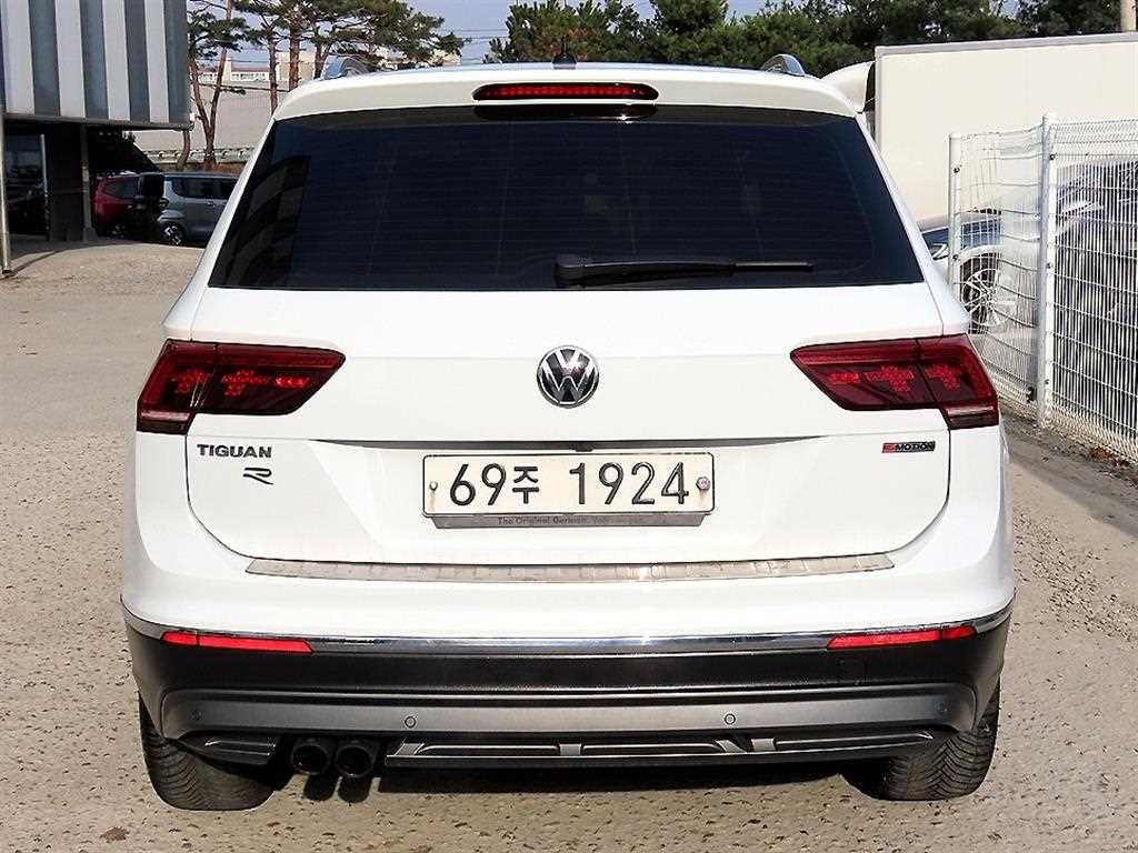 Volkswagen Tiguan - Vista 4