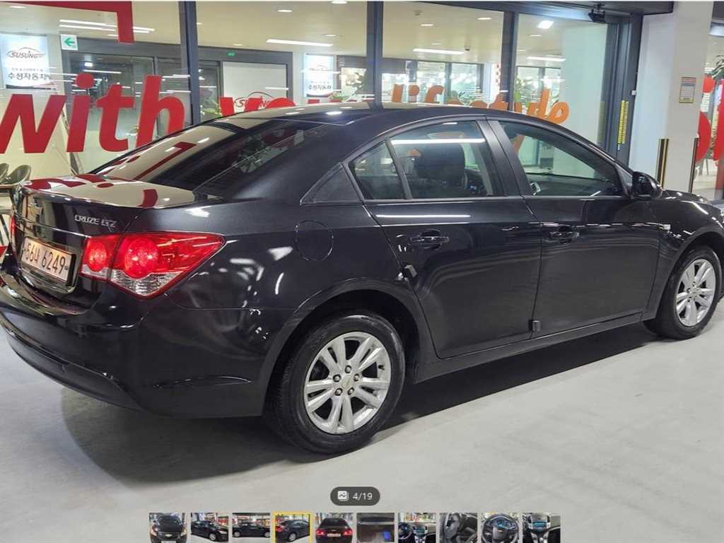 Chevrolet Cruise - Vista 4