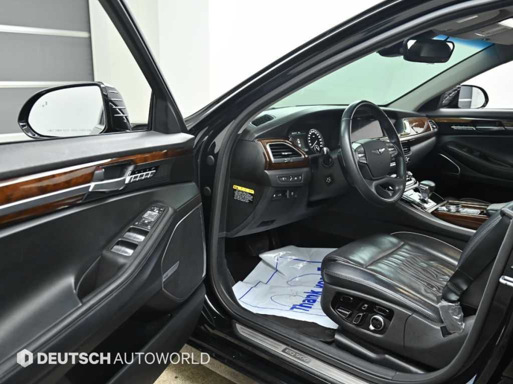 Genesis EQ900 - Vista 11