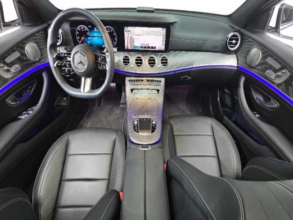 Mercedes Benz E class - Vista 7