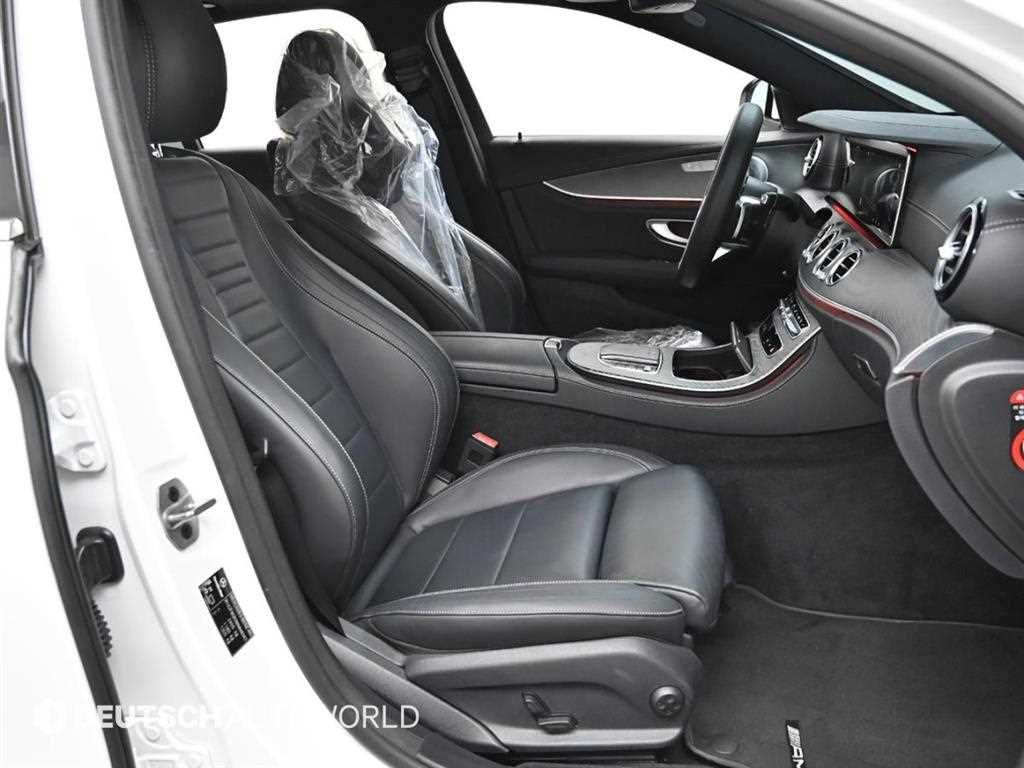 Mercedes Benz E class - Vista 10