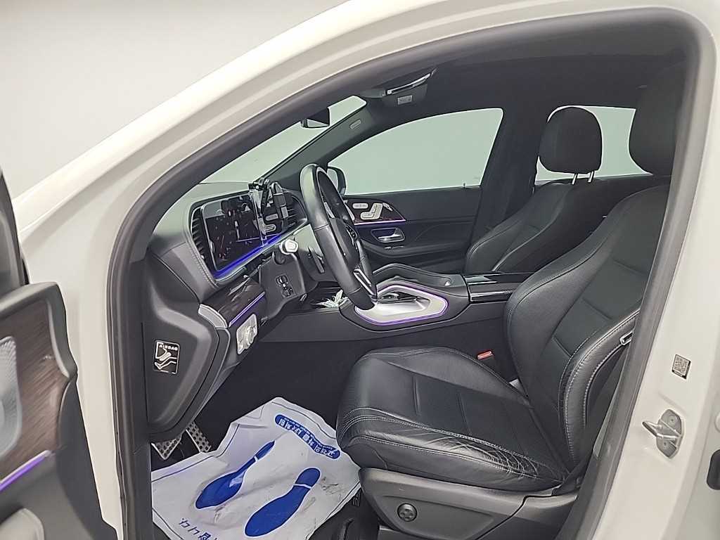 Mercedes Benz GLE Class - Vista 11