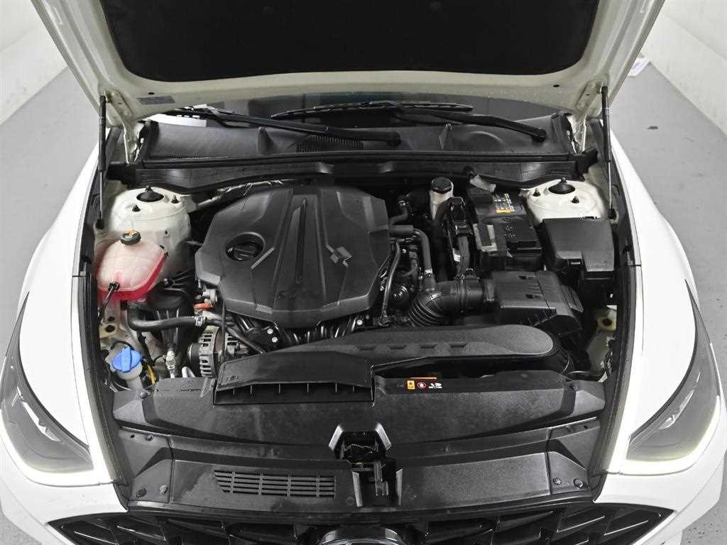 HYUNDAI Sonata - Vista 6