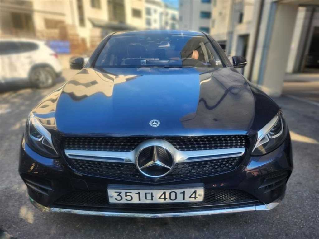 Mercedes Benz GLC Class - Vista 6