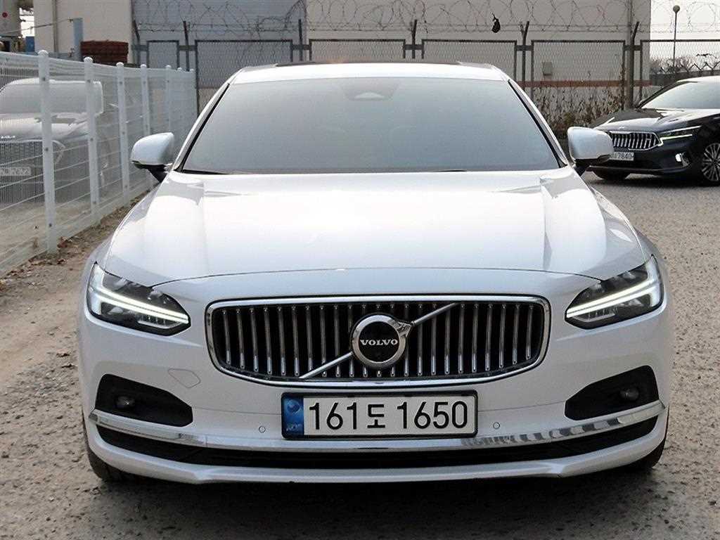 Volvo S90 2022 Blanco - Importación desde Corea - HF Imports Iquique - Foto 1