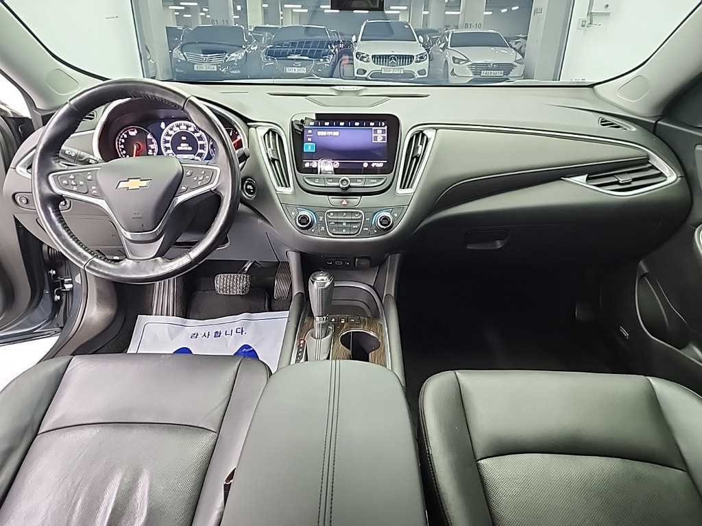 Chevrolet Malibu - Vista 7