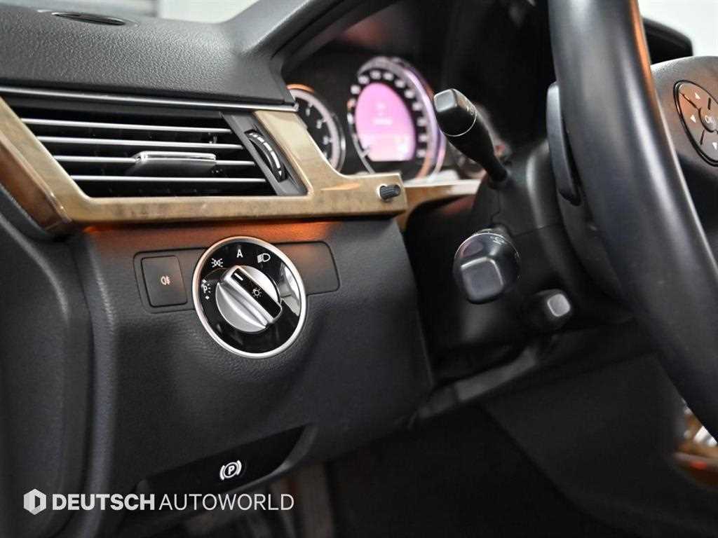 Mercedes Benz E class 2011 Plateado - Importación desde Corea - HF Imports Iquique - Foto 17