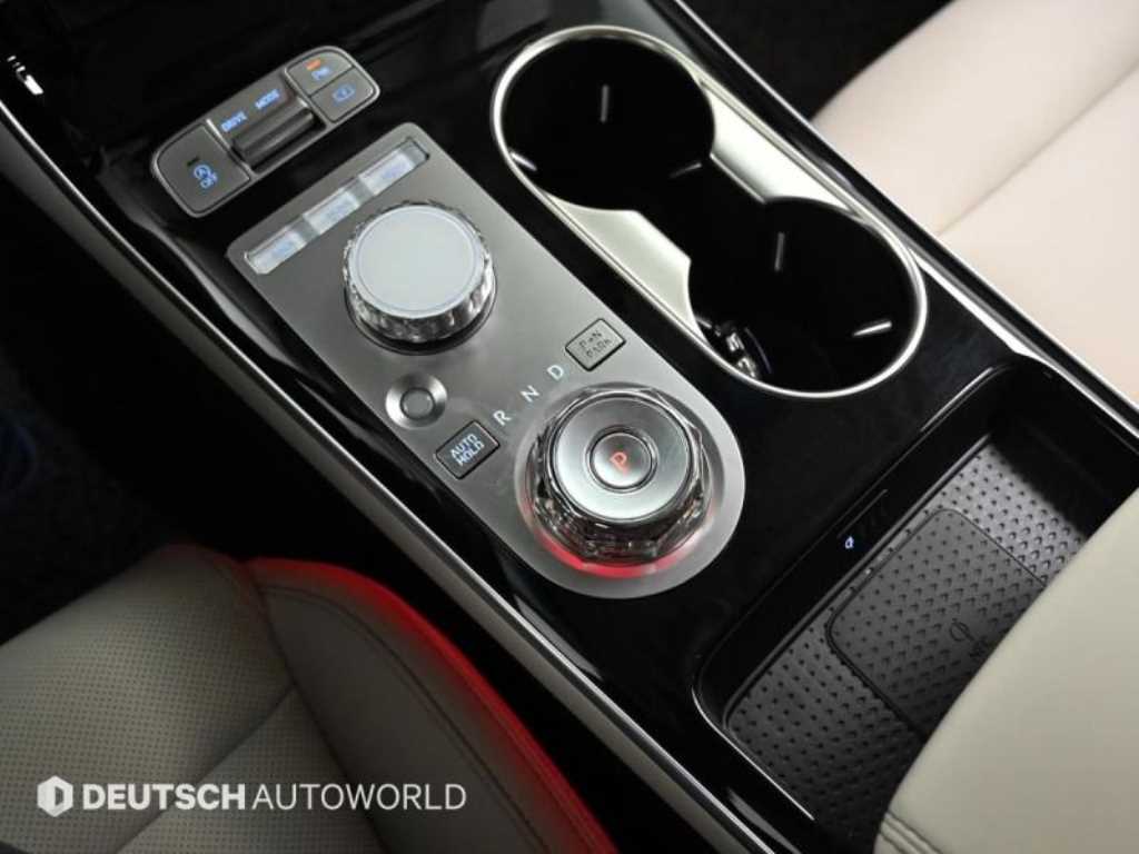 Genesis GV70 - Vista 9