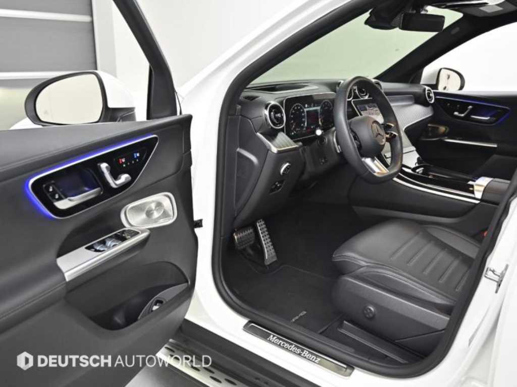 Mercedes Benz GLC Class - Vista 11