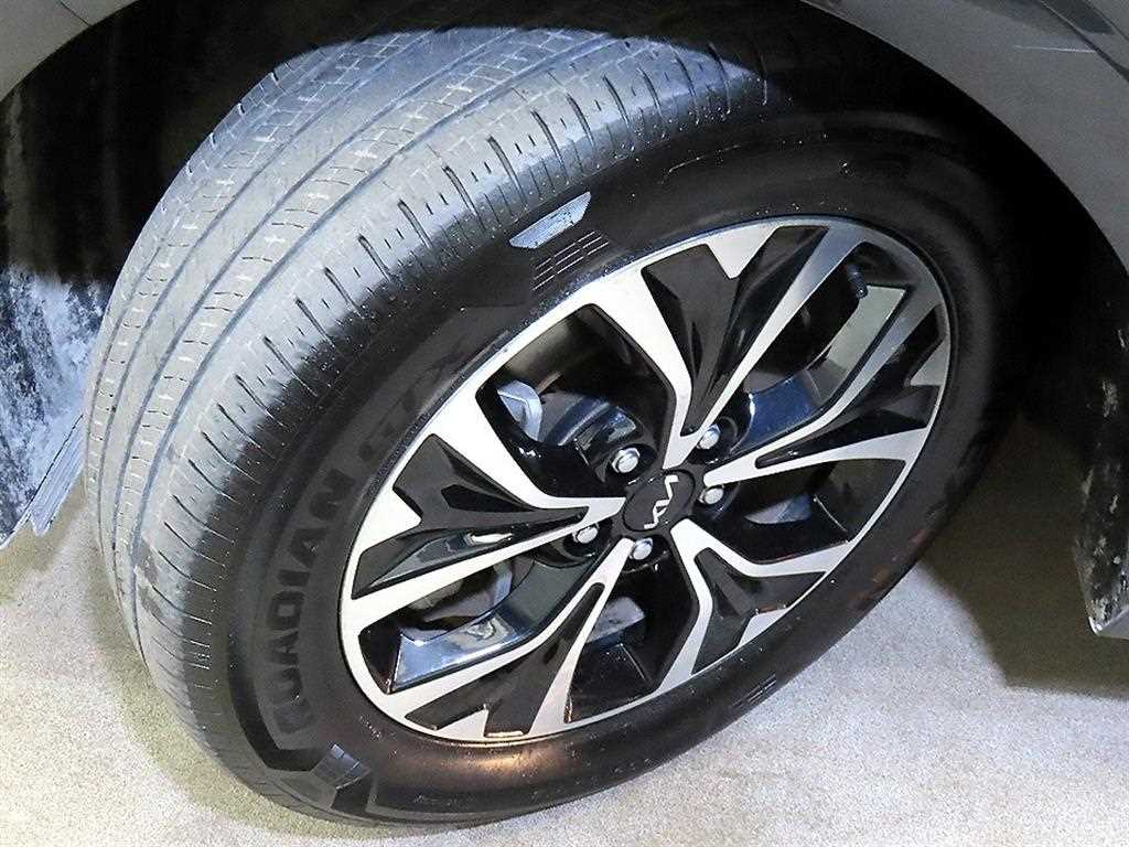 KIA Carnival 2022 Gris - Importación desde Corea - HF Imports Iquique - Foto 20