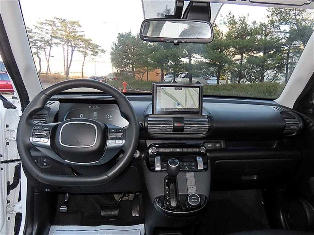 HYUNDAI Casper - Vista 7