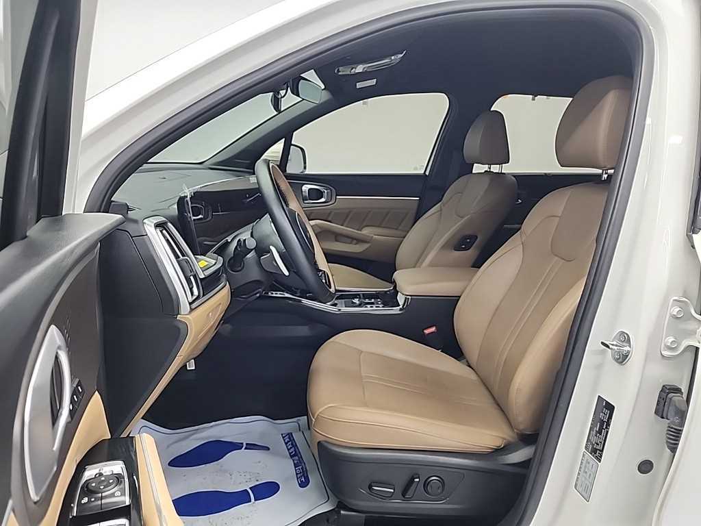 KIA Sorento - Vista 11