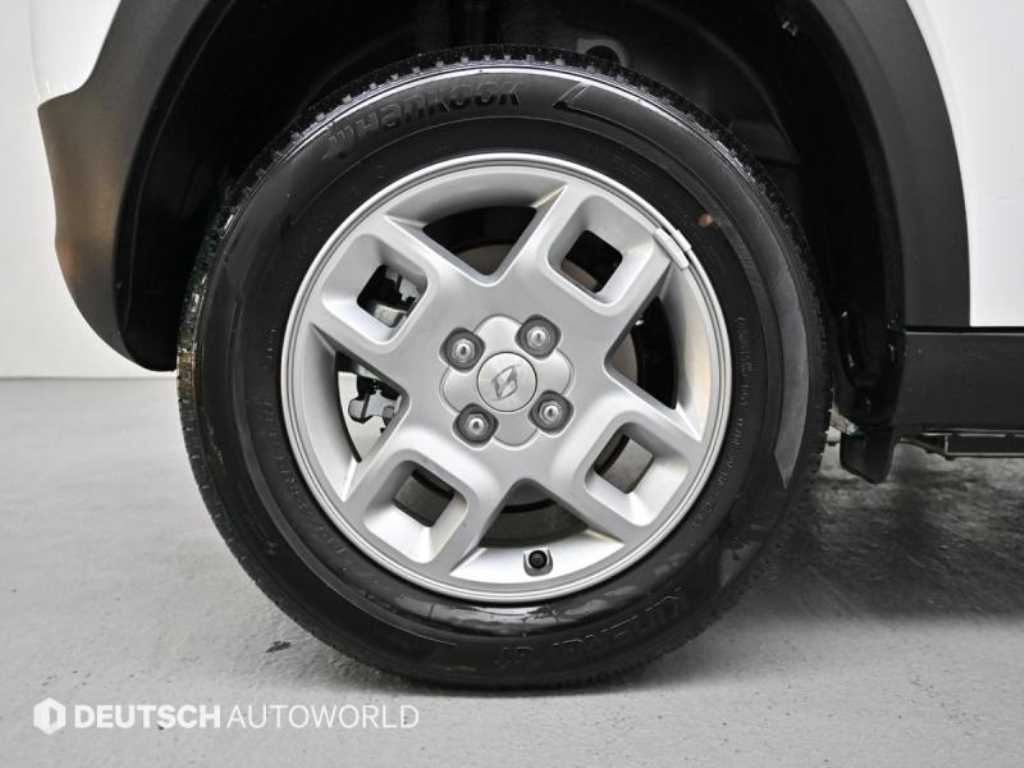 HYUNDAI Casper - Vista 5