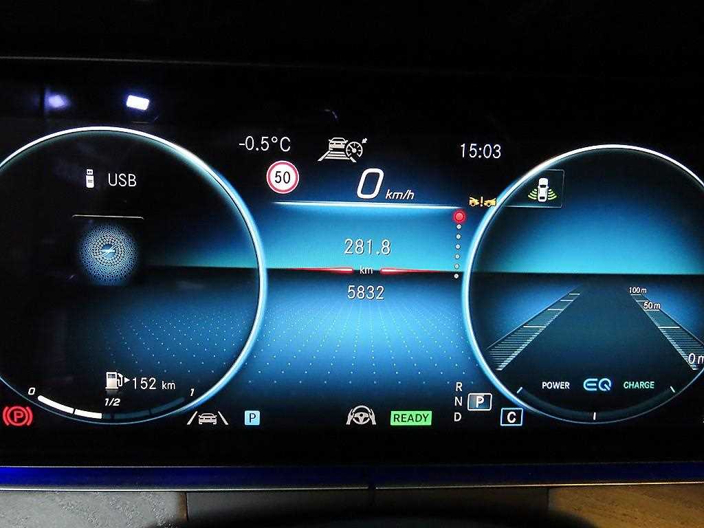 Mercedes Benz E class - Vista 9