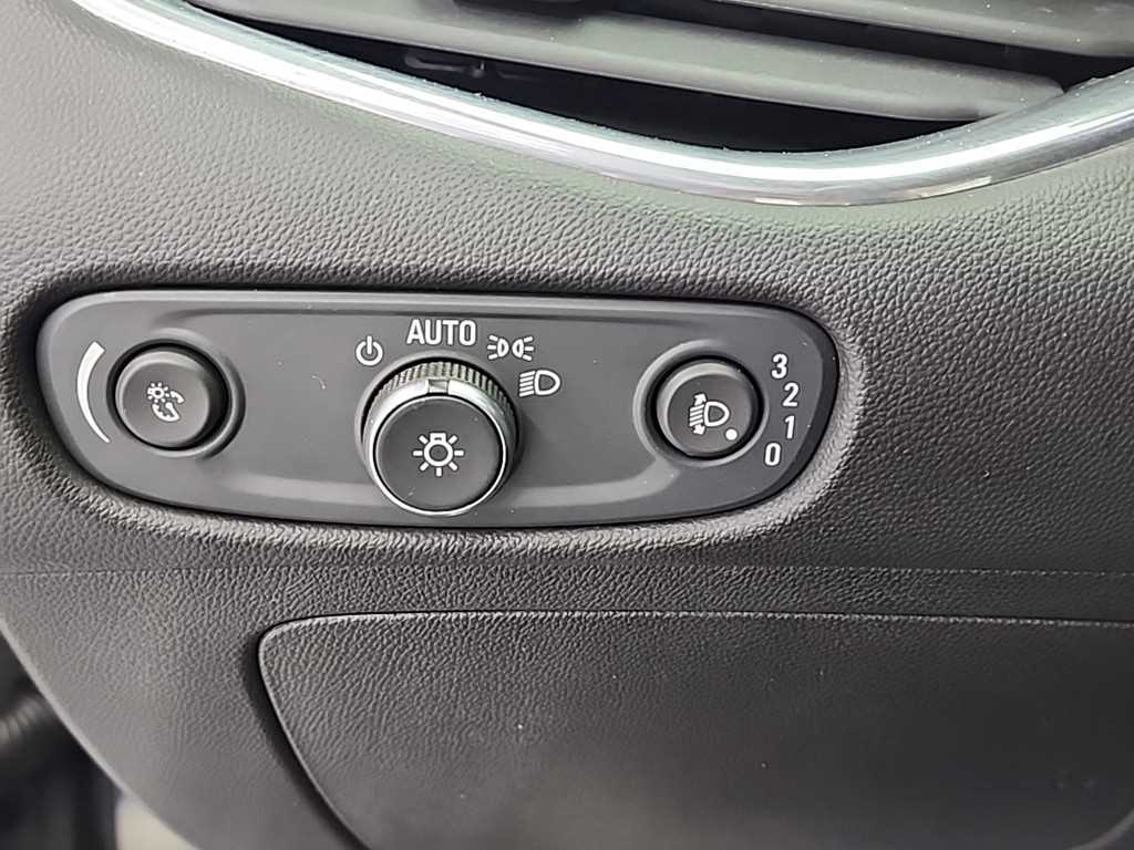 Chevrolet Malibu 2019 Gris - Importación desde Corea - HF Imports Iquique - Foto 18