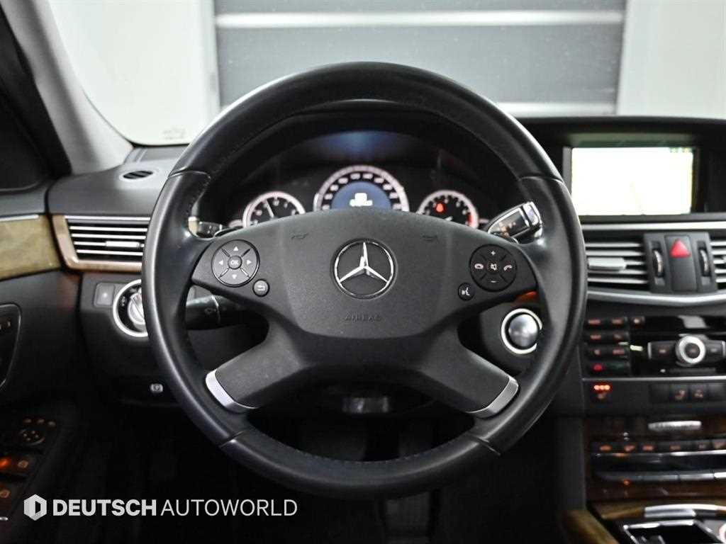 Mercedes Benz E class 2011 Plateado - Importación desde Corea - HF Imports Iquique - Foto 13