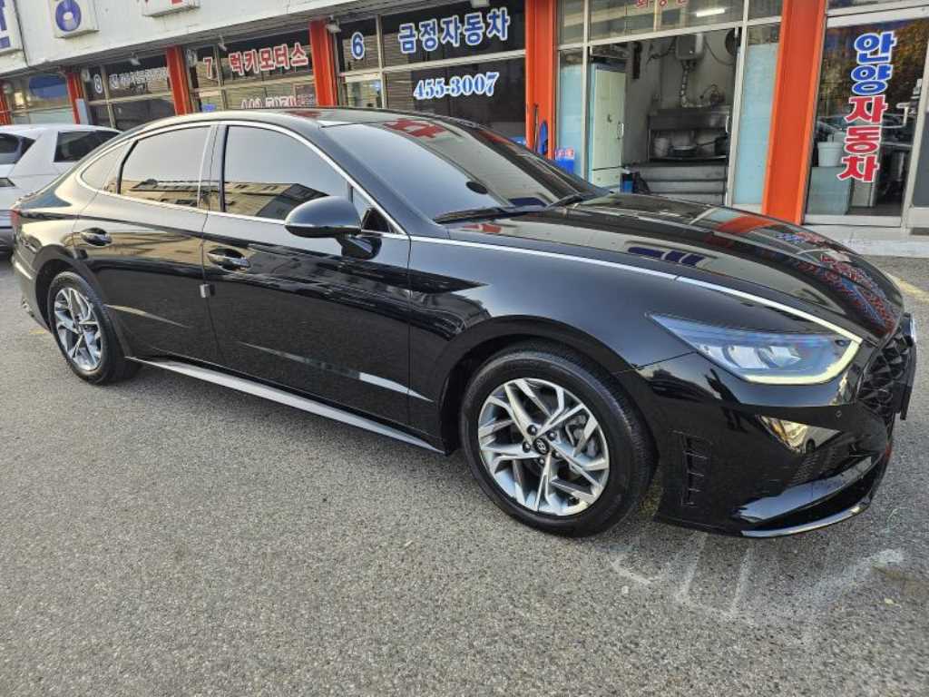 HYUNDAI Sonata - Vista 7