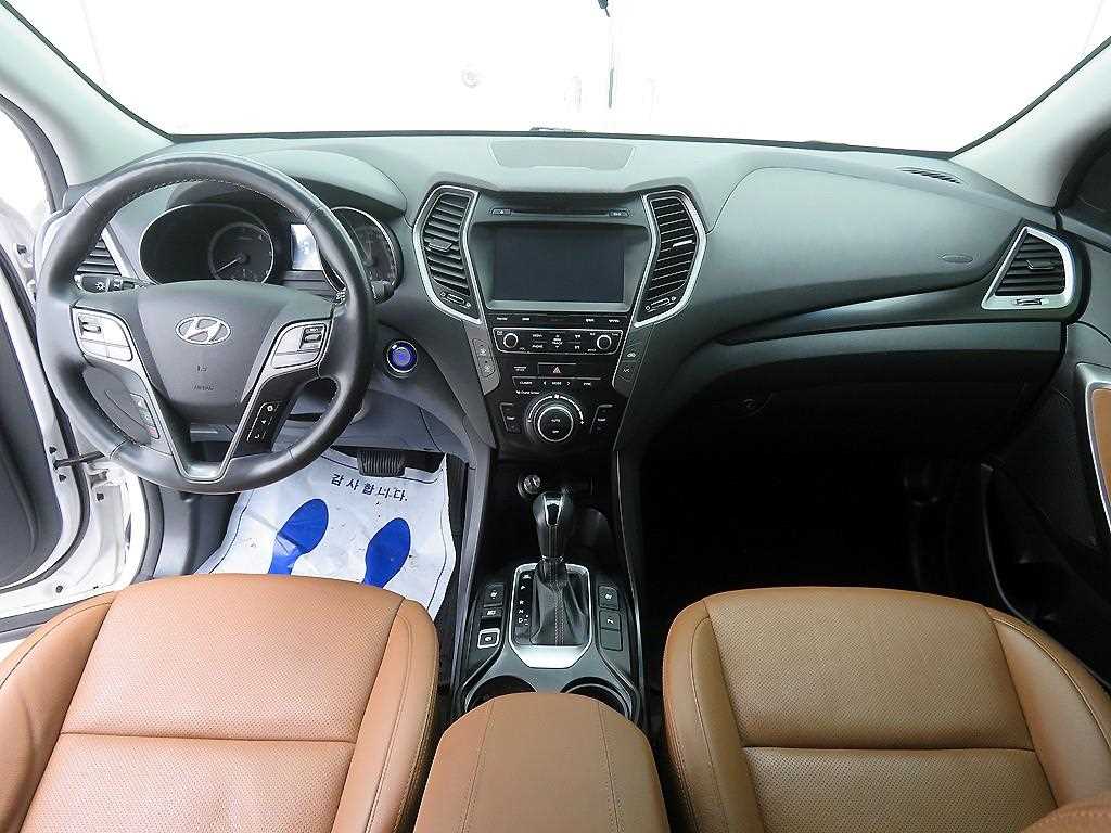 HYUNDAI Santa Fe - Vista 10