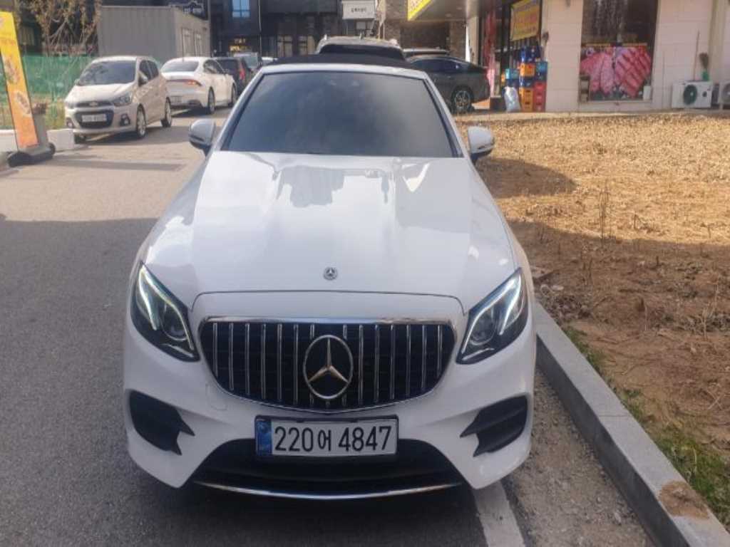 Mercedes Benz E class 2018 Blanco - Importación desde Corea - HF Imports Iquique - Foto 1