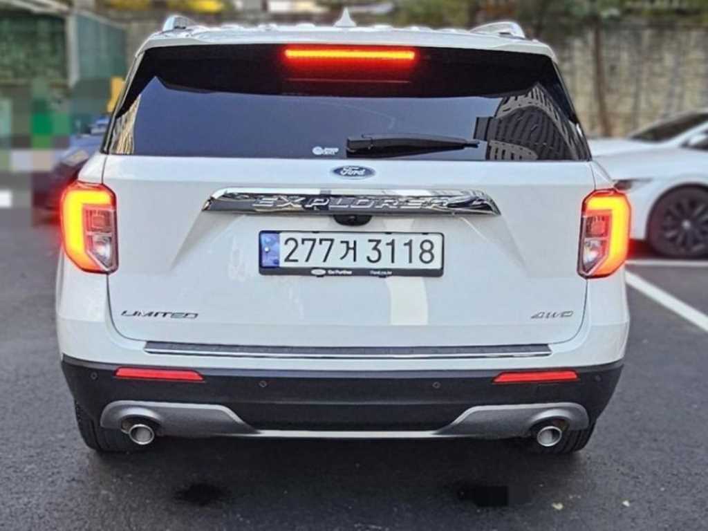 Ford Explorer 2022 Blanco - Importación desde Corea - HF Imports Iquique - Foto 1