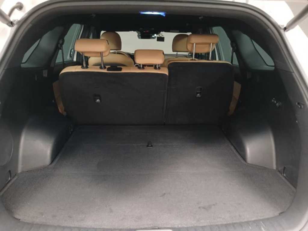 KIA Sorento 2023 Blanco - Importación desde Corea - HF Imports Iquique - Foto 17