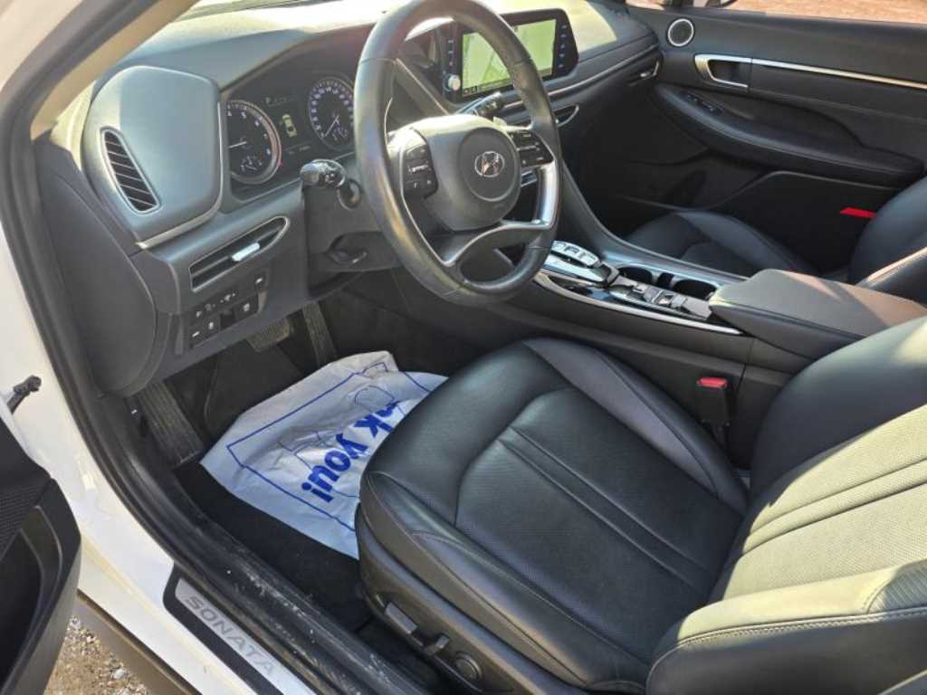 HYUNDAI Sonata - Vista 9