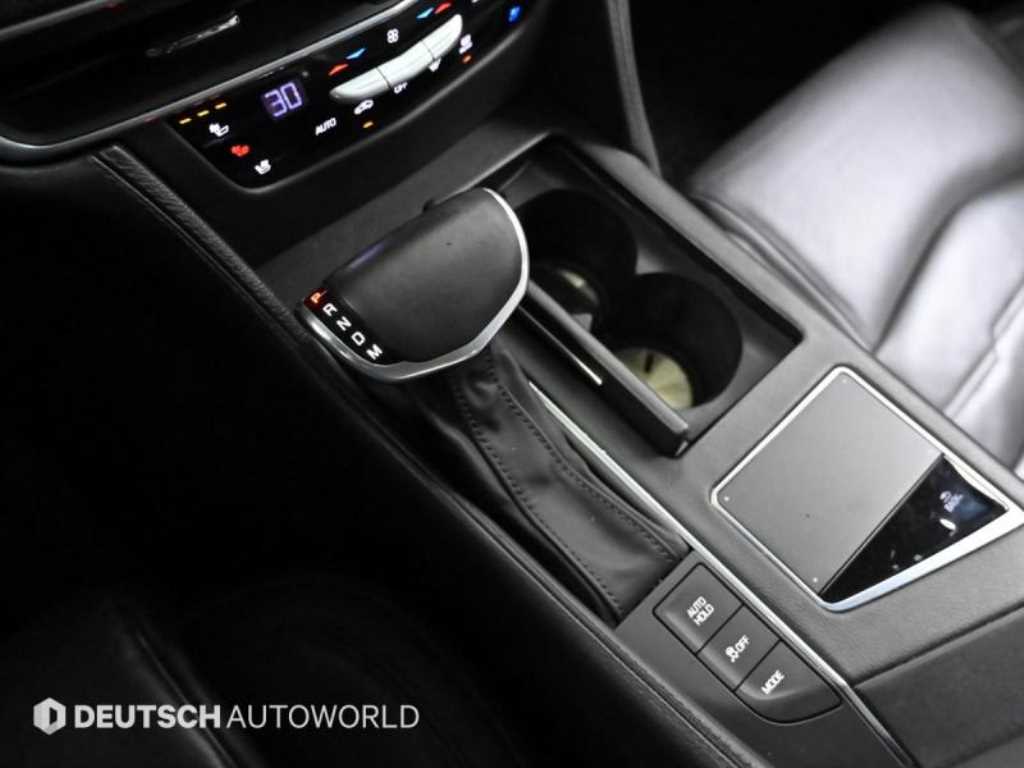 Cadillac CT6 - Vista 9