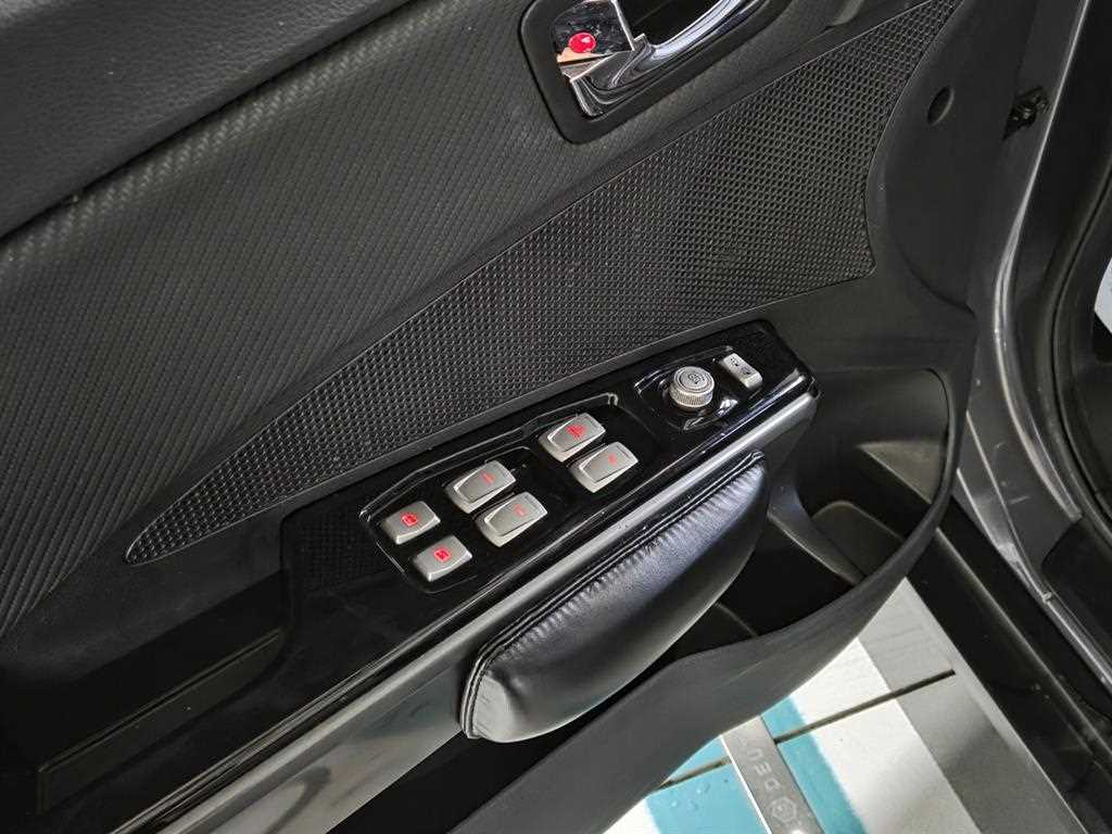 Ssangyong Tivoli - Vista 12