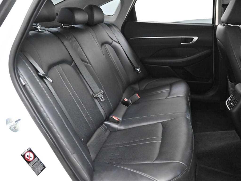 HYUNDAI Sonata - Vista 12