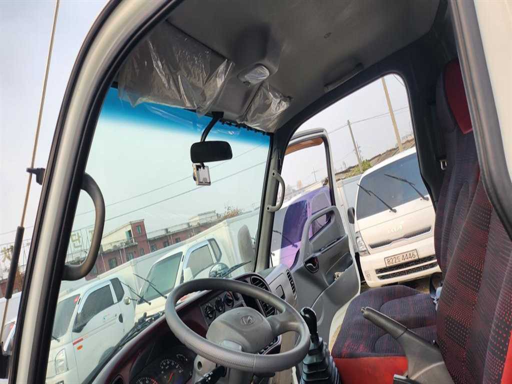 medium and large cargo dump 2016 Blanco - Importación desde Corea - HF Imports Iquique - Foto 15