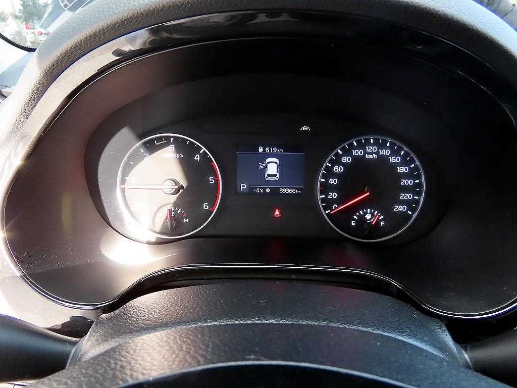 KIA Seltos - Vista 9