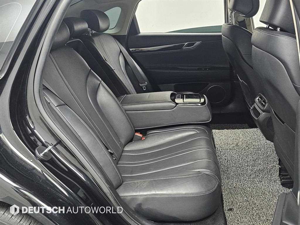 Genesis G80 - Vista 12